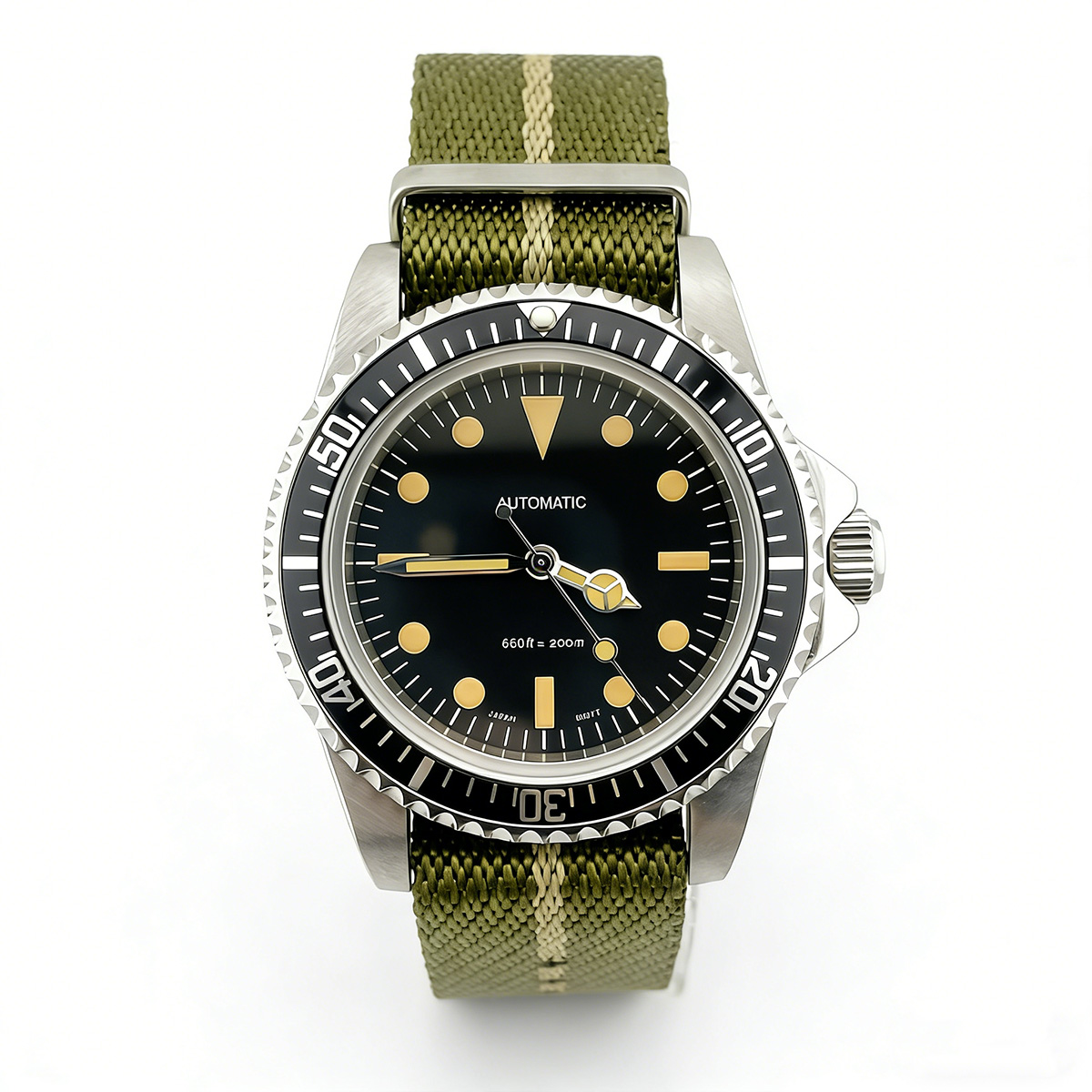 39.5mm Diver Retro Watch Sapph - Tropic Strap Vintage review and price